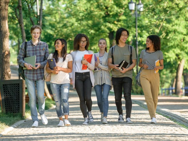 Scuole paritarie a Giugliano in Campania